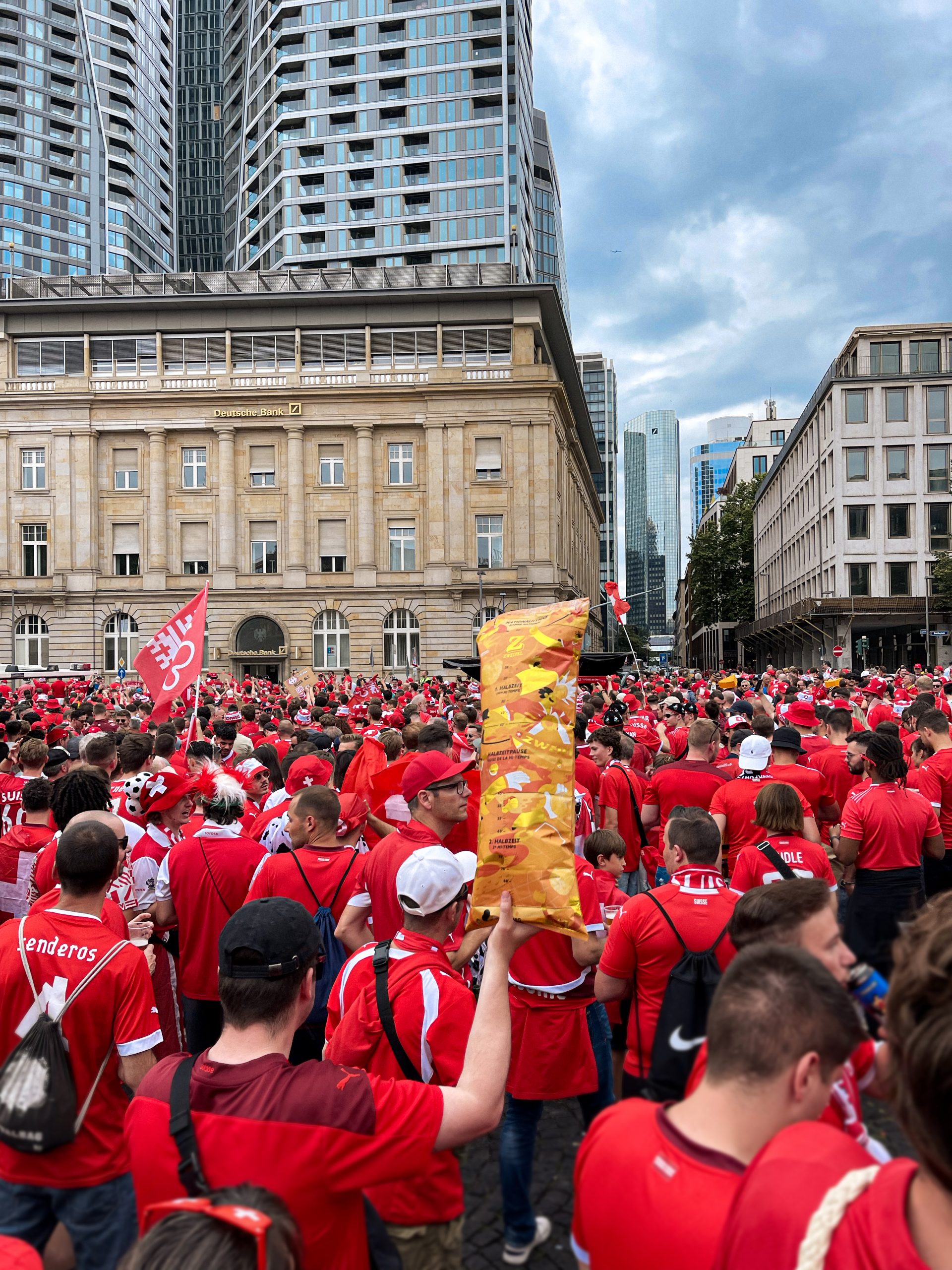 Fans-Stadt Euro 2024 Zweifel Kampagne mit Creative Lead Wolfgang Bark